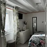 Apartman Ika *
